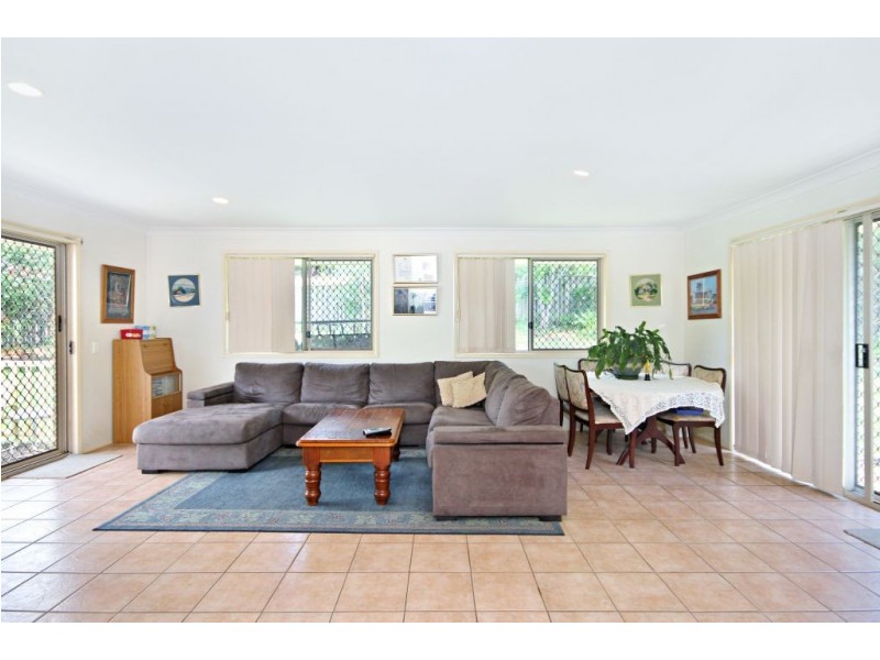 33 Sugarglider Lane, Mudgeeraba QLD 4213