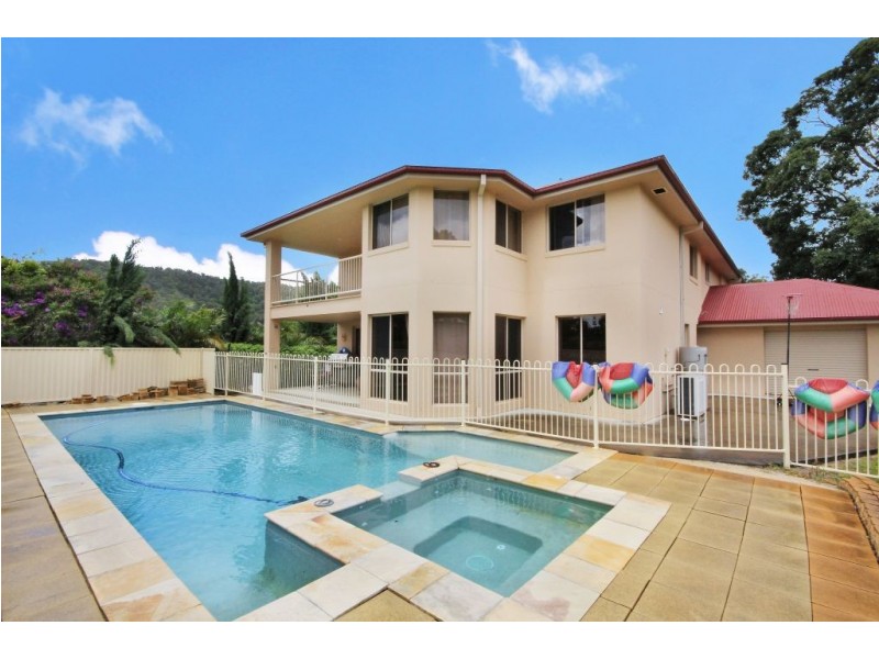 2 Fairy Wren Ct, Bonogin QLD 4213
