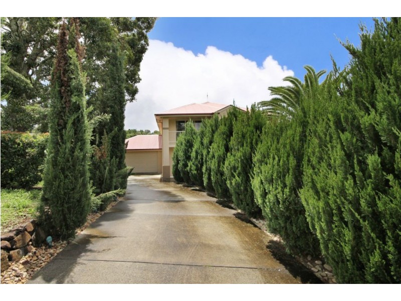 2 Fairy Wren Ct, Bonogin QLD 4213
