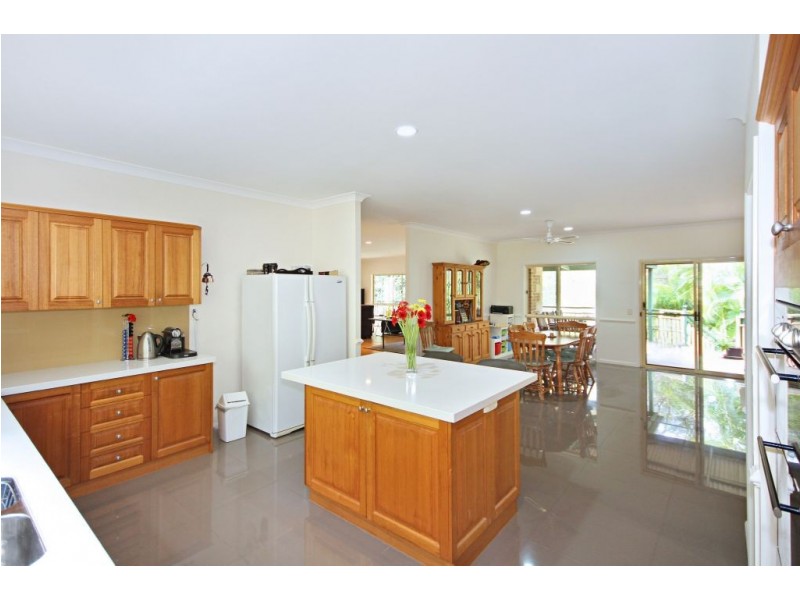 14 Raffles Court, Mudgeeraba QLD 4213