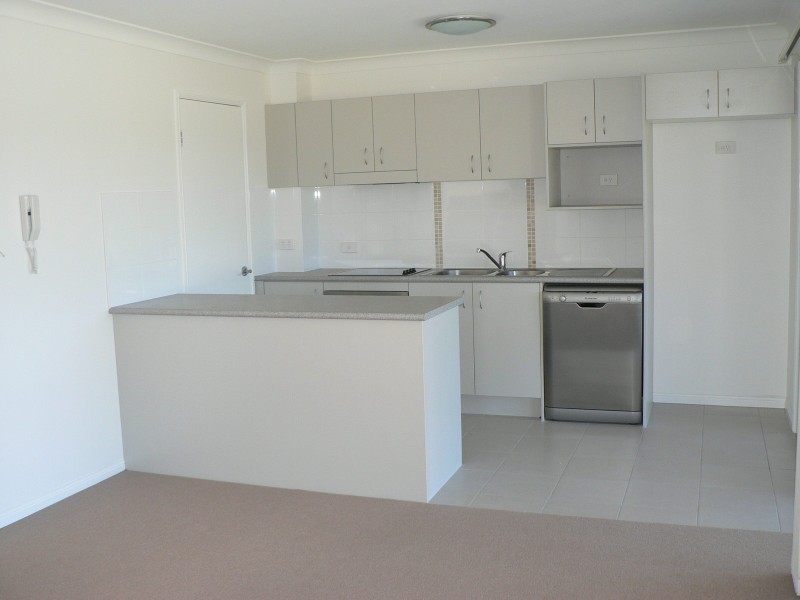 16/1 Hinterland Dr, Mudgeeraba QLD 4213