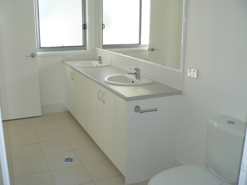 16/1 Hinterland Dr, Mudgeeraba QLD 4213