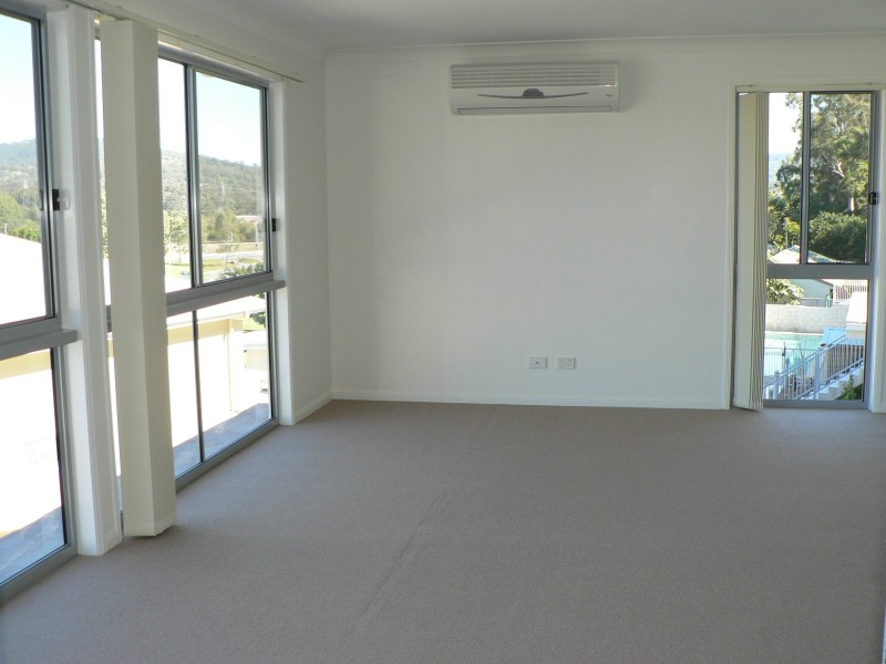 16/1 Hinterland Dr, Mudgeeraba QLD 4213