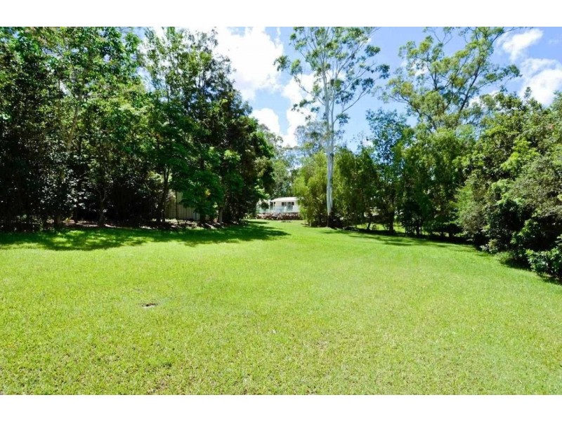 13 Leisure Lane, Worongary QLD 4213