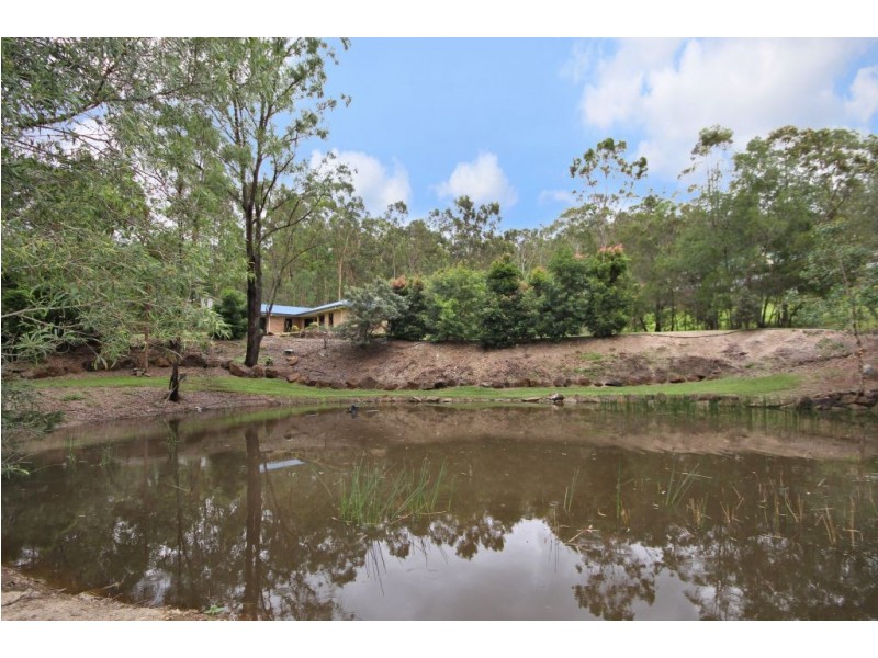 10 Nature Valley Court, Tallai QLD 4213