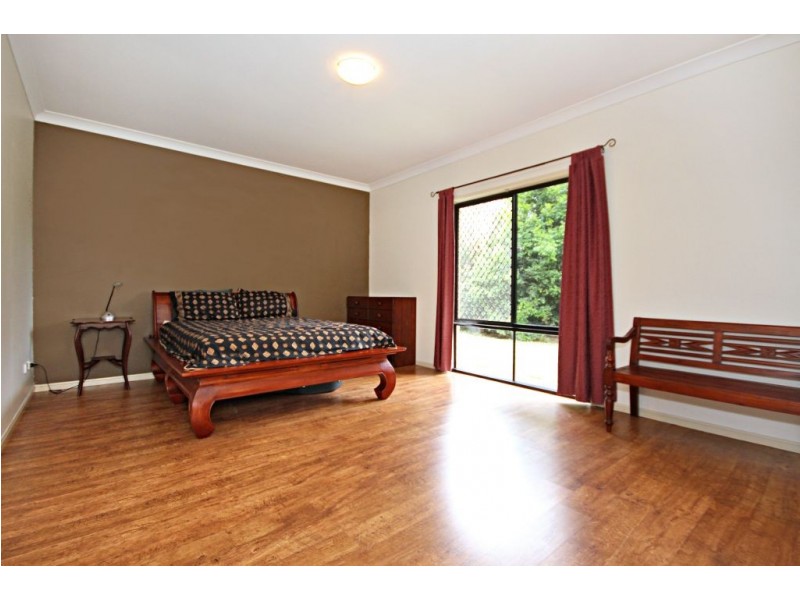 10 Nature Valley Court, Tallai QLD 4213