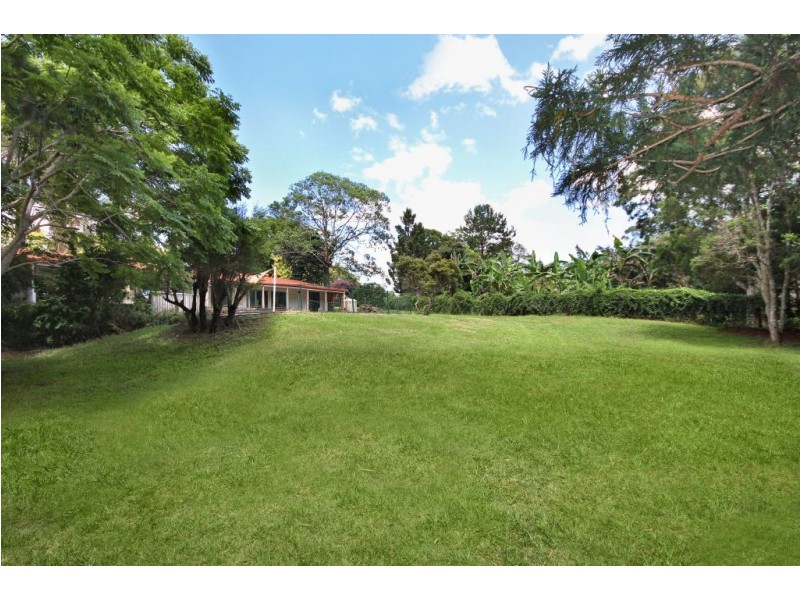 42 Berrigans Road, Mudgeeraba QLD 4213