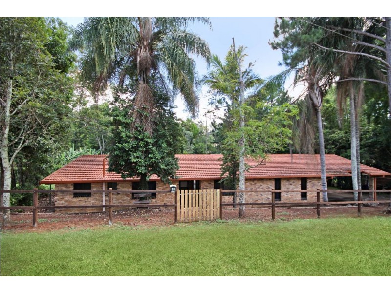 42 Berrigans Road, Mudgeeraba QLD 4213