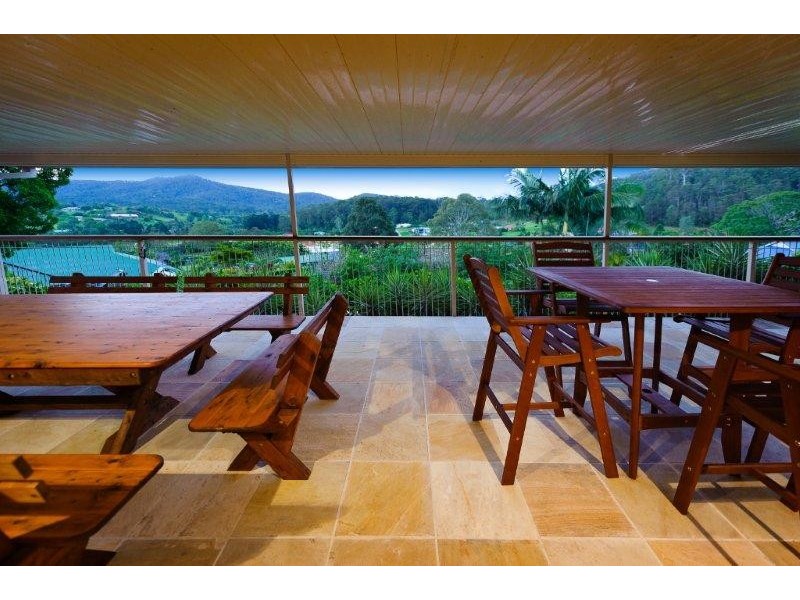 62-64  Parkmeadows Ct, Bonogin QLD 4213