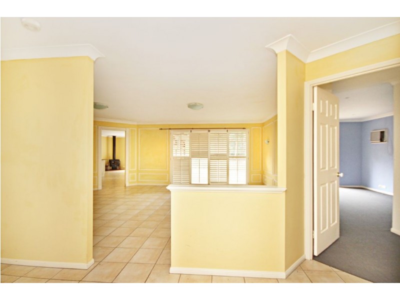 23 Pepperwood Road, Bonogin QLD 4213