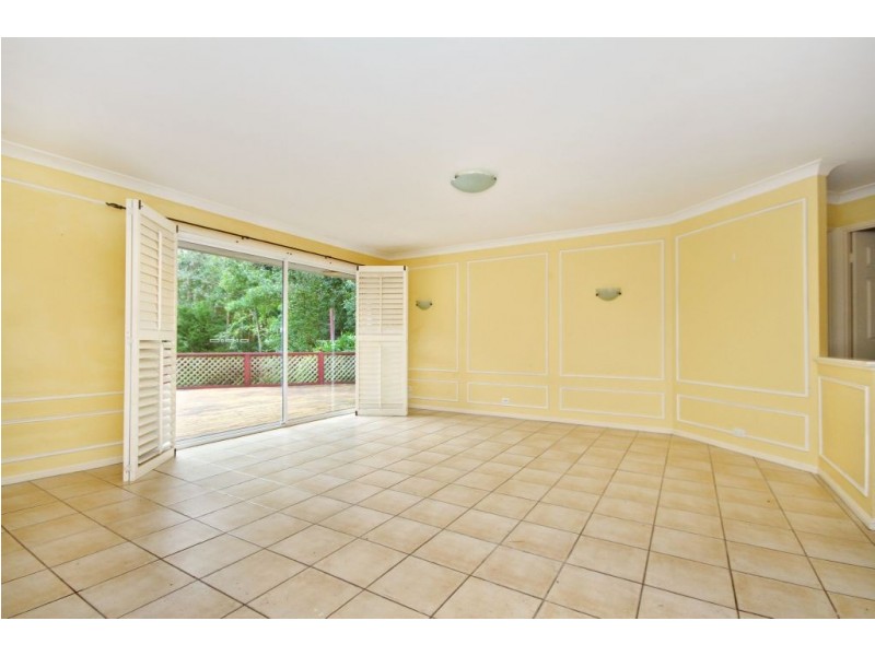 23 Pepperwood Road, Bonogin QLD 4213