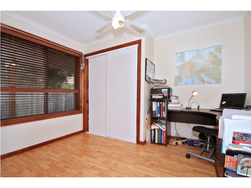 8 Sun Ct, Mudgeeraba QLD 4213