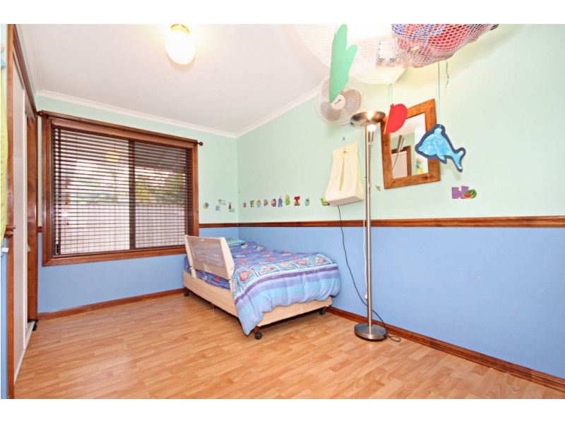 8 Sun Ct, Mudgeeraba QLD 4213