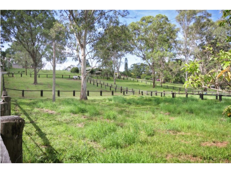 19 Tallai Road, Tallai QLD 4213