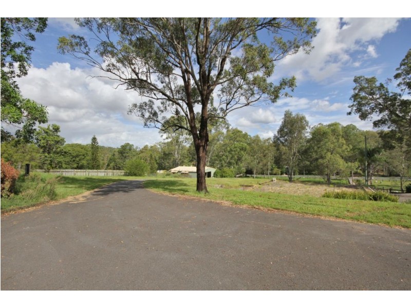 19 Tallai Road, Tallai QLD 4213