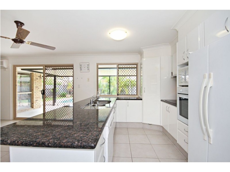 5 Torridon Close, Merrimac QLD 4226