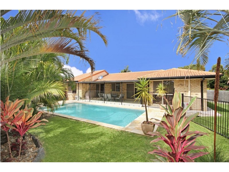 5 Torridon Close, Merrimac QLD 4226