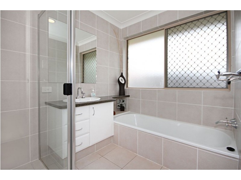 5 Torridon Close, Merrimac QLD 4226