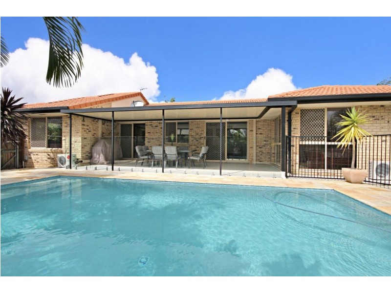 5 Torridon Close, Merrimac QLD 4226
