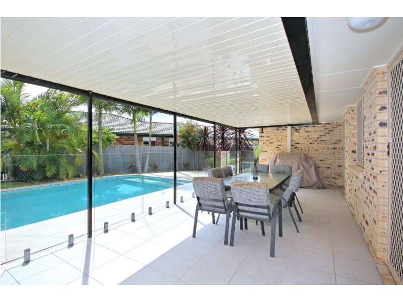5 Torridon Close, Merrimac QLD 4226
