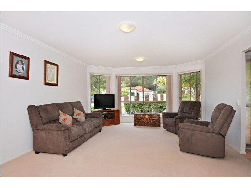 15 Bedford Crescent, Mudgeeraba QLD 4213