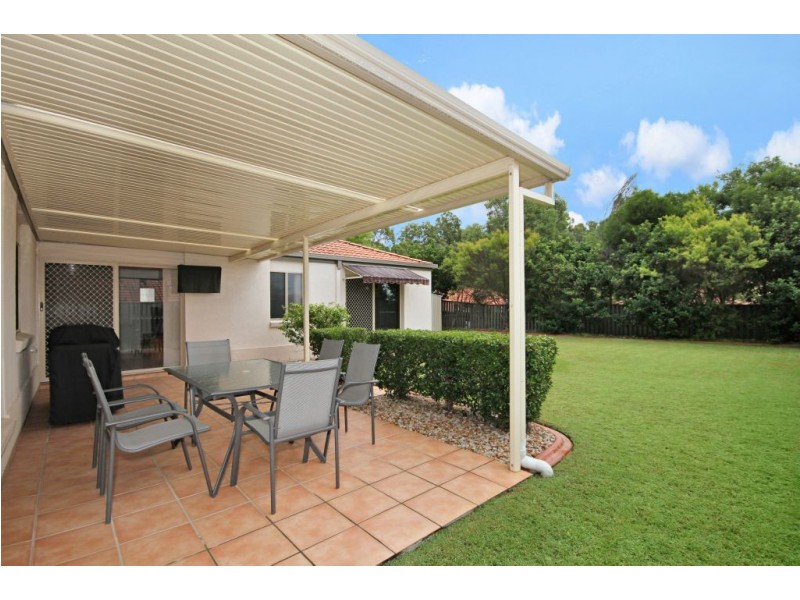 15 Bedford Crescent, Mudgeeraba QLD 4213