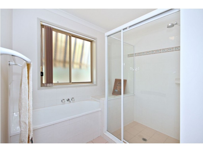 15 Bedford Crescent, Mudgeeraba QLD 4213