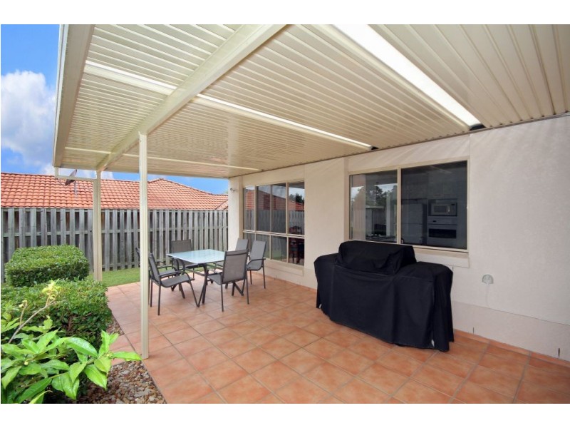 15 Bedford Crescent, Mudgeeraba QLD 4213