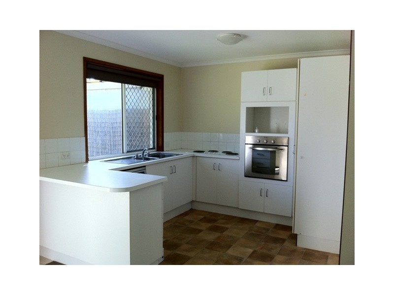 2/6 Hepburn Court, Oxenford QLD 4210