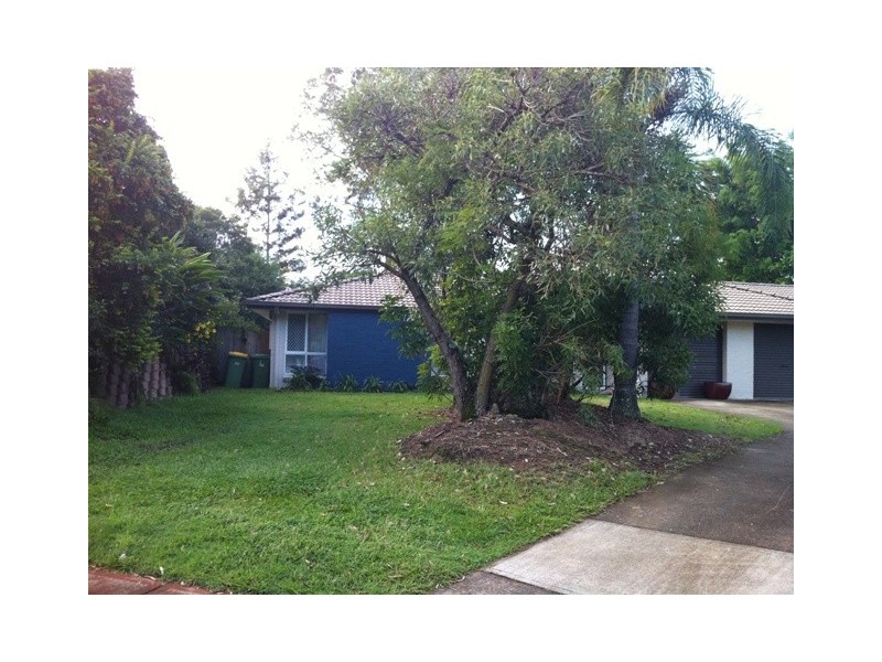 2/6 Hepburn Court, Oxenford QLD 4210