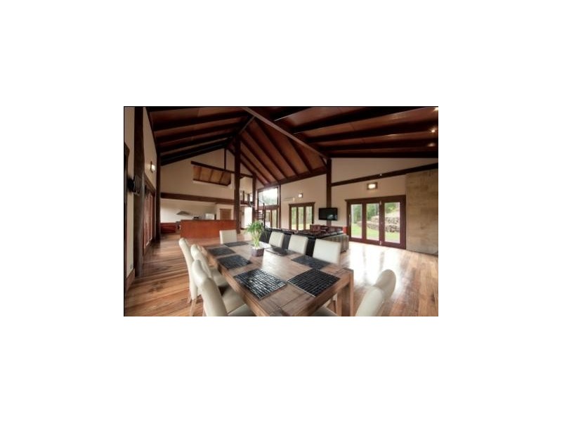 53 Camp Drive, Bonogin QLD 4213