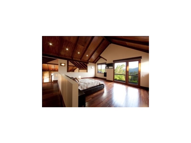 53 Camp Drive, Bonogin QLD 4213