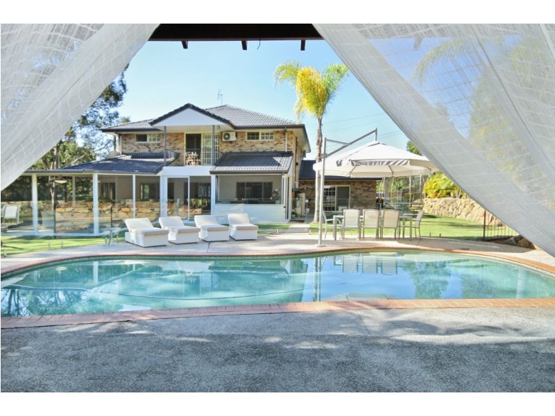 9 Quambone Street, Worongary QLD 4213