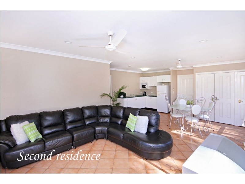 9 Quambone Street, Worongary QLD 4213