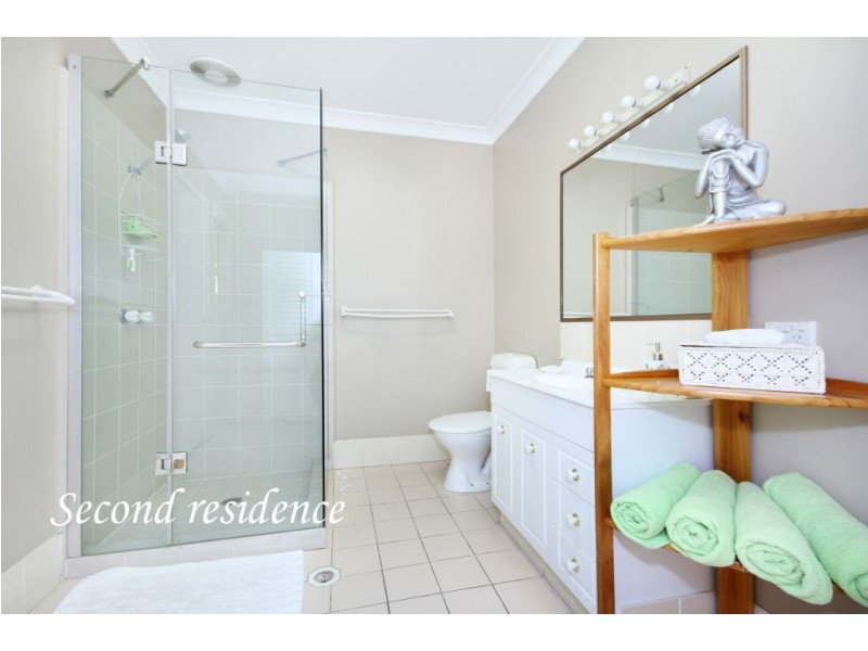 9 Quambone Street, Worongary QLD 4213