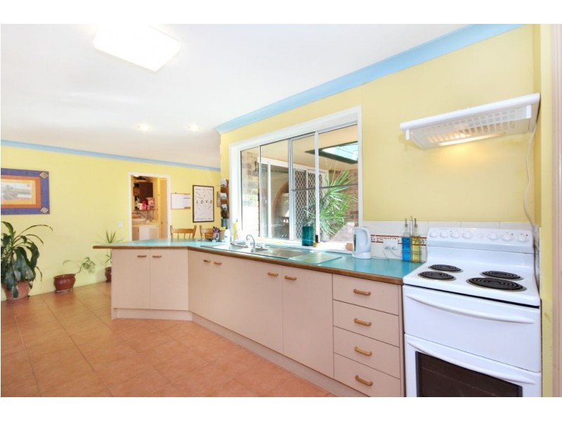 120 Wallandra Rd, Mudgeeraba QLD 4213