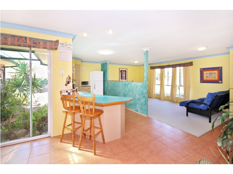 120 Wallandra Rd, Mudgeeraba QLD 4213