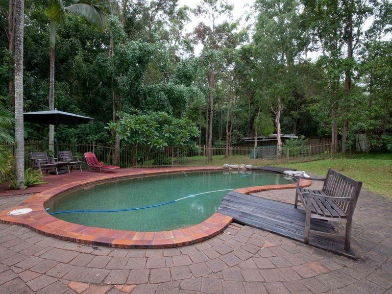 2 Bertana Drive, Mudgeeraba QLD 4213