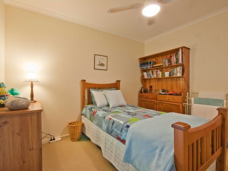 2 Bertana Drive, Mudgeeraba QLD 4213