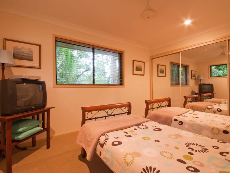 2 Bertana Drive, Mudgeeraba QLD 4213