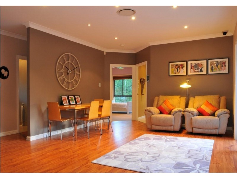 63 Bonogin Road, Mudgeeraba QLD 4213