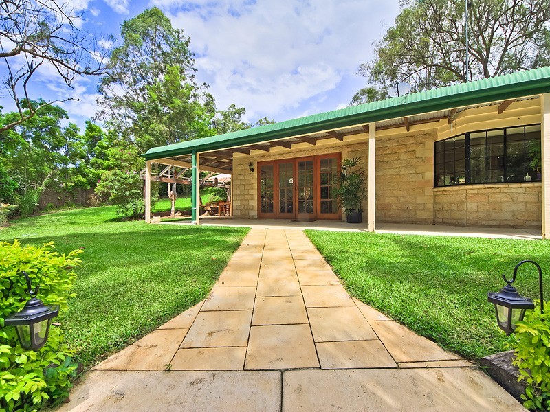 53 Birdlife Court, Nerang QLD 4211