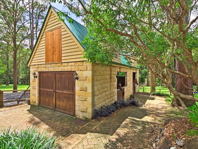 53 Birdlife Court, Nerang QLD 4211