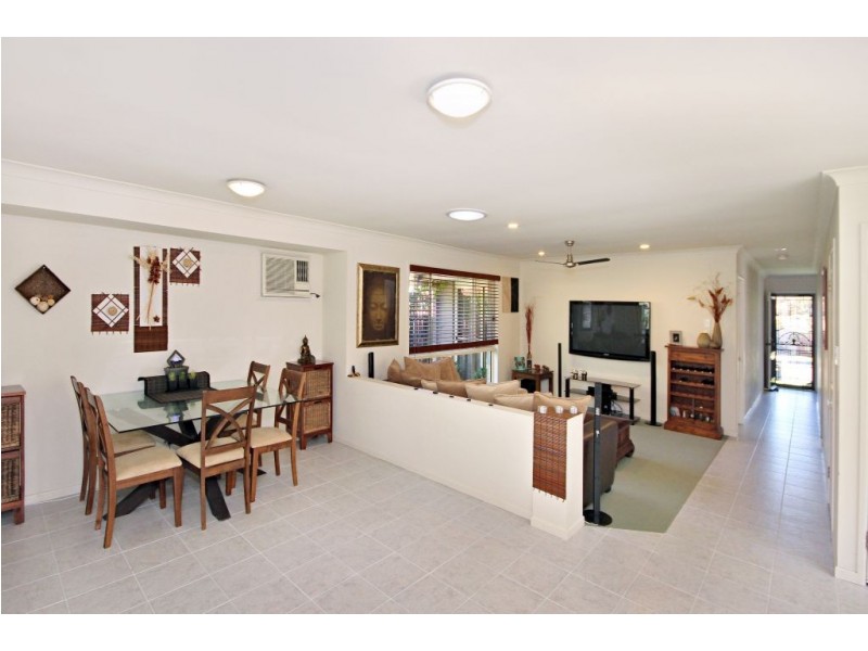 12 Springsure Drive, Mudgeeraba QLD 4213