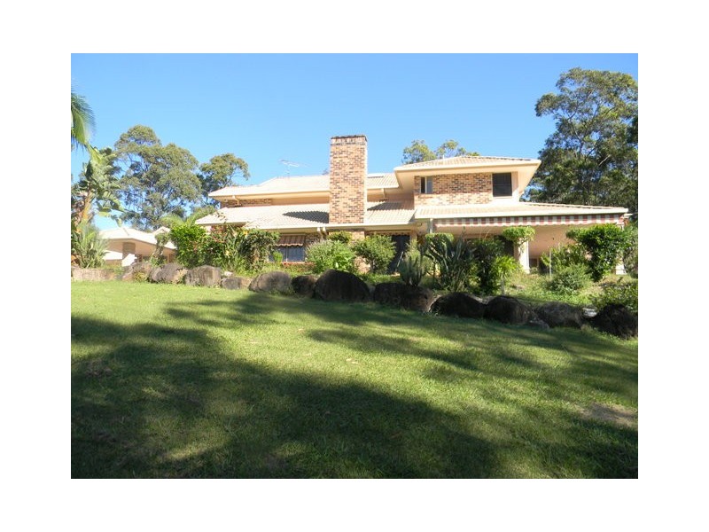 85 Birdlife Court, Nerang QLD 4211