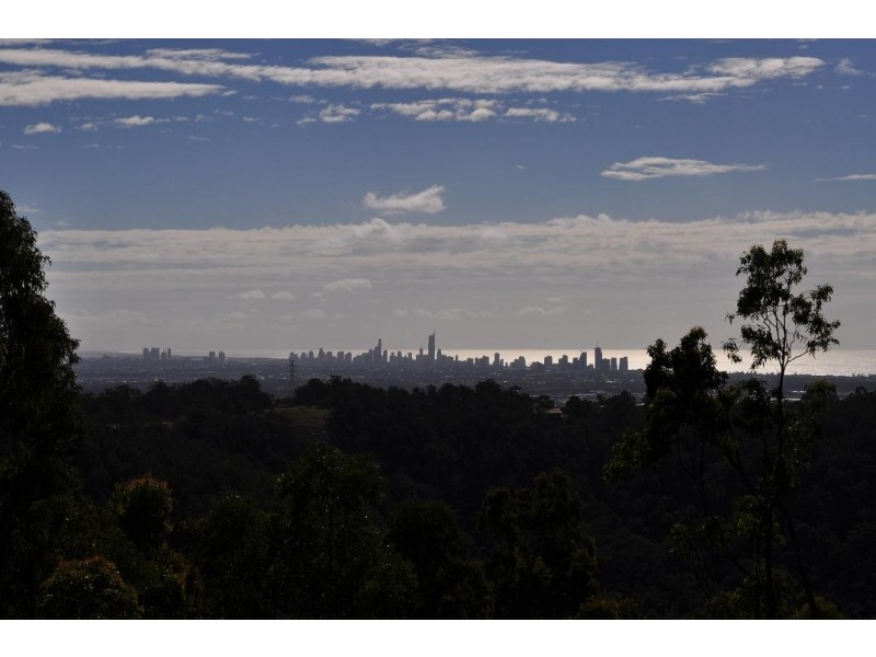 55 Brackenfield Court, Bonogin QLD 4213