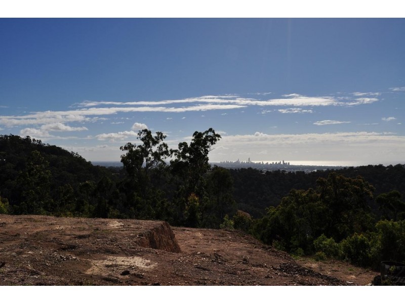 55 Brackenfield Court, Bonogin QLD 4213