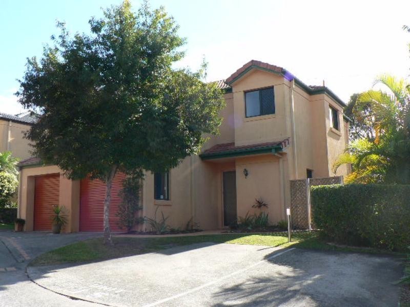 15/120 Highfield Drive, Merrimac QLD 4226