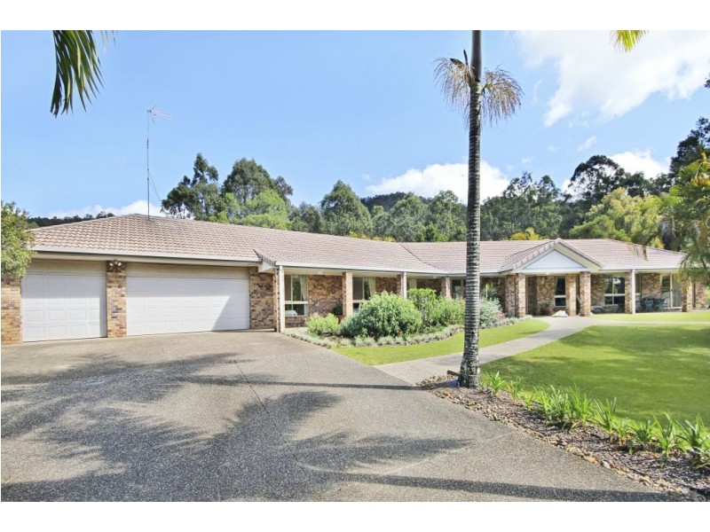 14 Valhalla Ct, Tallai QLD 4213