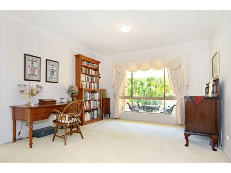 14 Valhalla Ct, Tallai QLD 4213